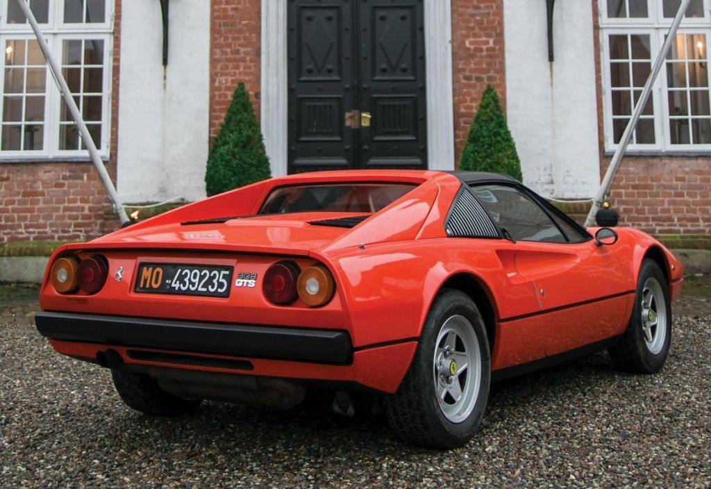 FERRARI F308 GTS QUE PERTENCEU A GILLES VILLENEUVE SERÁ LEILOADO ESTE MÊS, foto 2