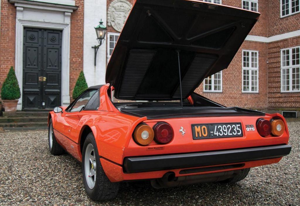 FERRARI F308 GTS QUE PERTENCEU A GILLES VILLENEUVE SERÁ LEILOADO ESTE MÊS, foto 3