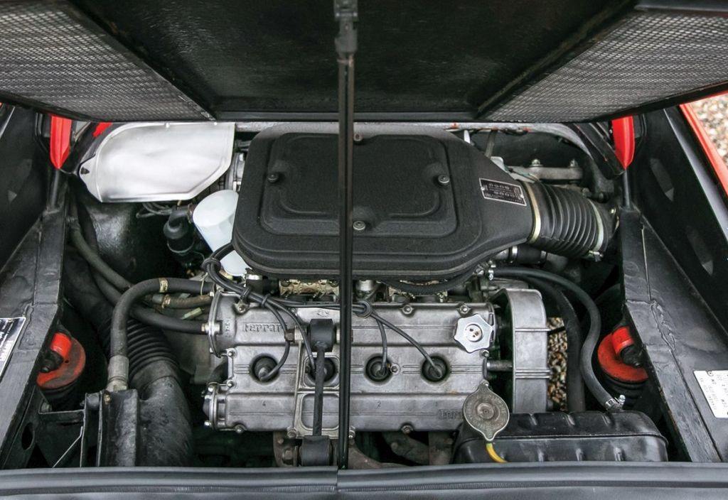 FERRARI F308 GTS QUE PERTENCEU A GILLES VILLENEUVE SERÁ LEILOADO ESTE MÊS, foto 7