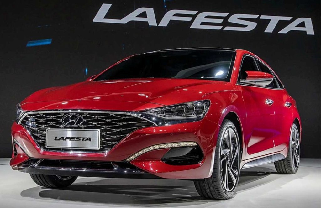 HYUNDAI LAFESTA: UM NOVO SEDAN DE LINHAS ESPORTIVAS ESTREIA EM PEQUIM, foto 1