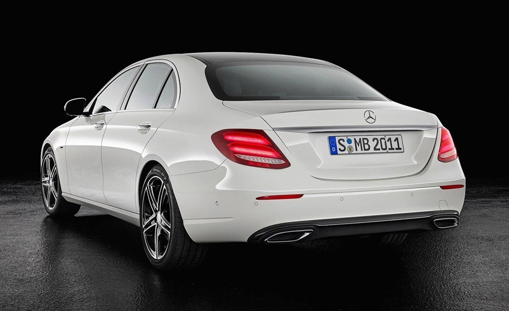 APRESENTADO O NOVO MERCEDES-AMG E 53 4MATIC+ SEDAN E ESTATE, foto 7