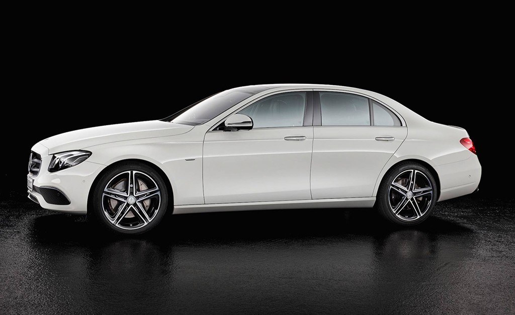 APRESENTADO O NOVO MERCEDES-AMG E 53 4MATIC+ SEDAN E ESTATE, foto 8