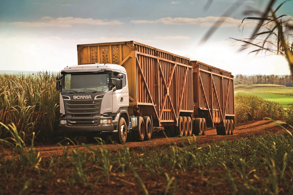 SCANIA APRESENTA SUPER RODOTREM DE 11 EIXOS NA AGRISHOW, foto 2