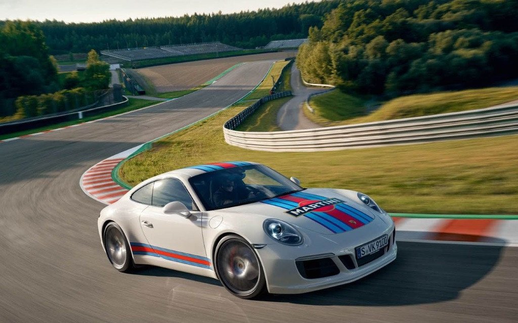 PORSCHE OFERECE OFICIALMENTE A DECORAÇÃO MARTINI RACING PARA A LINHA 911, foto 2