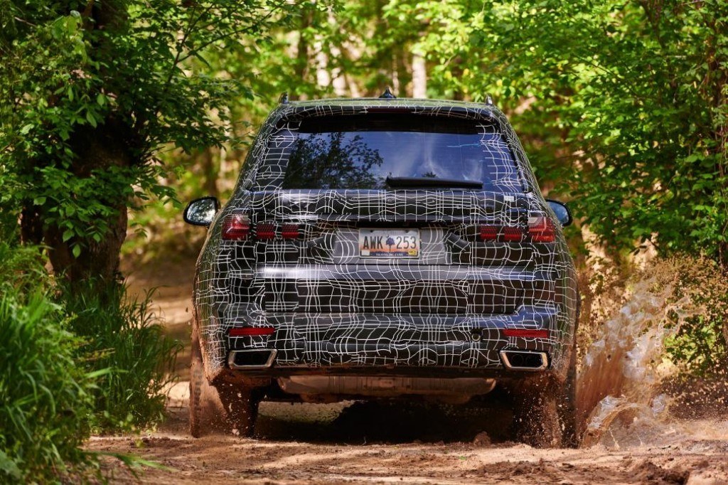 BMW ADIANTA AS PRIMEIRAS IMAGENS DO X7 DE PRÉ-PRODUÇÃO, foto 9