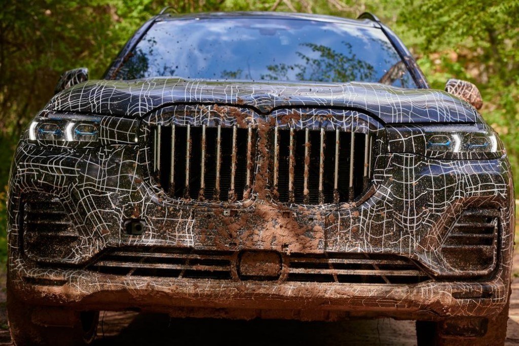 BMW ADIANTA AS PRIMEIRAS IMAGENS DO X7 DE PRÉ-PRODUÇÃO, foto 12