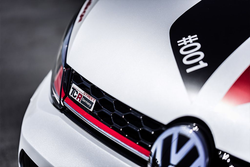 VOLKSWAGEN GOLF GTI TCR GERMANY STREET PREPARADO PELA OETTINGER É O GOLF MAIS POTENTE EM WORTHERSEE, foto 10