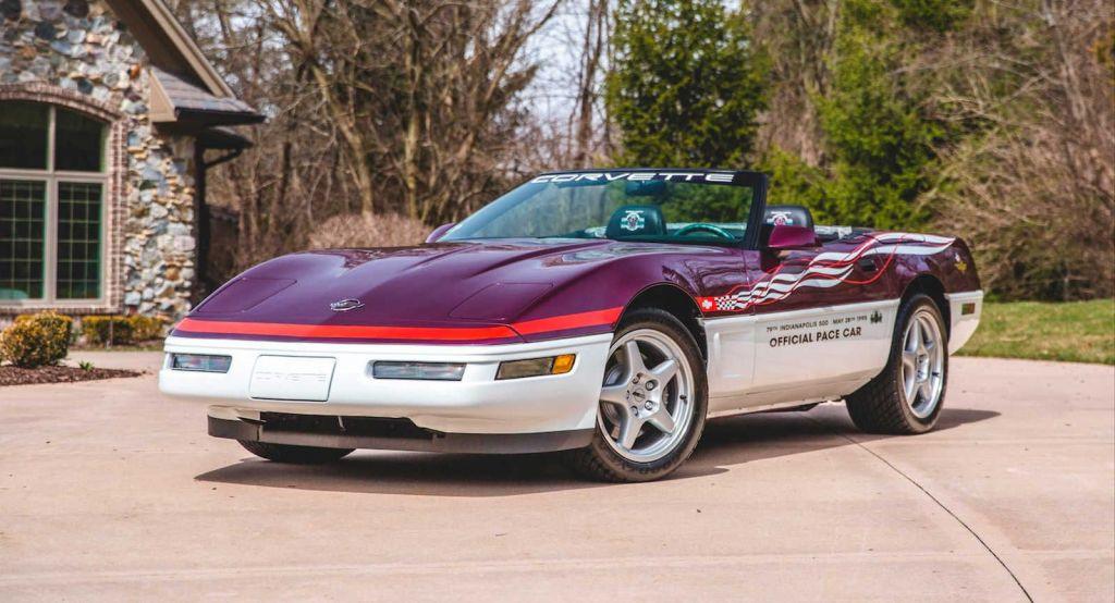 UMA COLEÇÃO ÚNICA DE EXEMPLARES DO CHEVROLET CORVETTE INDY 500 PACE CAR FOI VENDIDA POR 1.76 MILHÕES DE DÓLARES, foto 5