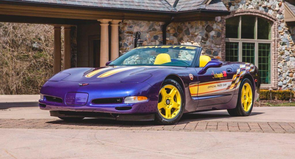 UMA COLEÇÃO ÚNICA DE EXEMPLARES DO CHEVROLET CORVETTE INDY 500 PACE CAR FOI VENDIDA POR 1.76 MILHÕES DE DÓLARES, foto 6