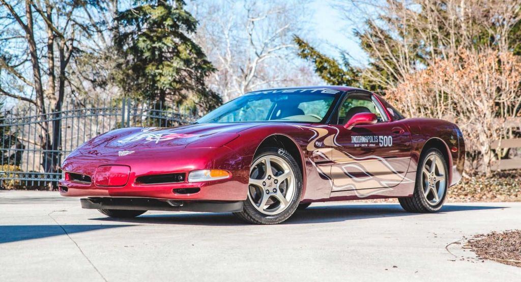 UMA COLEÇÃO ÚNICA DE EXEMPLARES DO CHEVROLET CORVETTE INDY 500 PACE CAR FOI VENDIDA POR 1.76 MILHÕES DE DÓLARES, foto 7