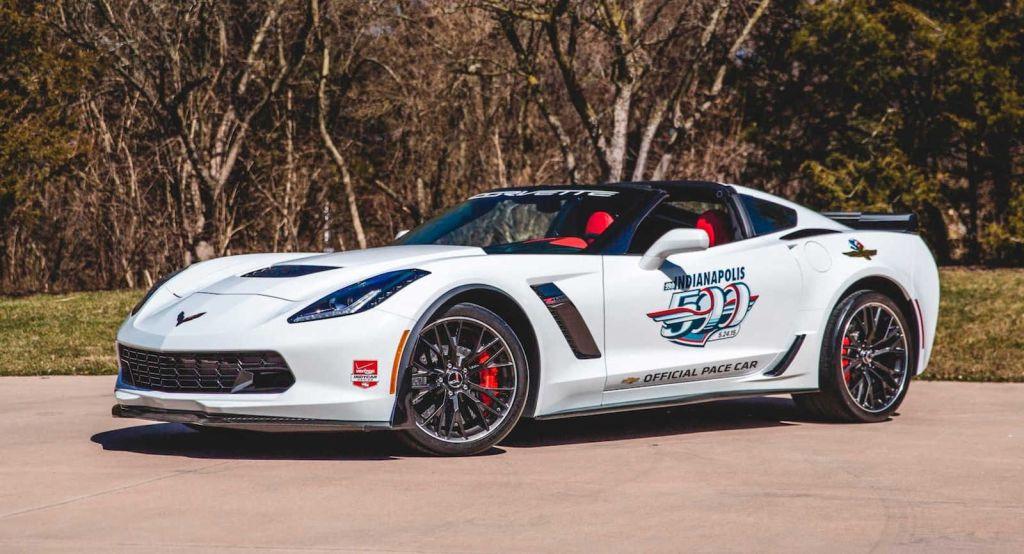 UMA COLEÇÃO ÚNICA DE EXEMPLARES DO CHEVROLET CORVETTE INDY 500 PACE CAR FOI VENDIDA POR 1.76 MILHÕES DE DÓLARES, foto 17