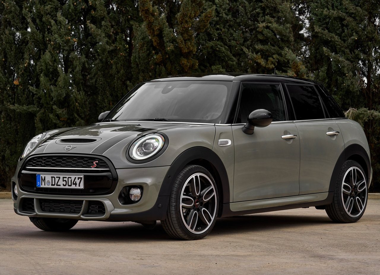NOVO MINI HATCH CHEGA EM MEADOS DE JUNHO AO BRASIL, foto 1