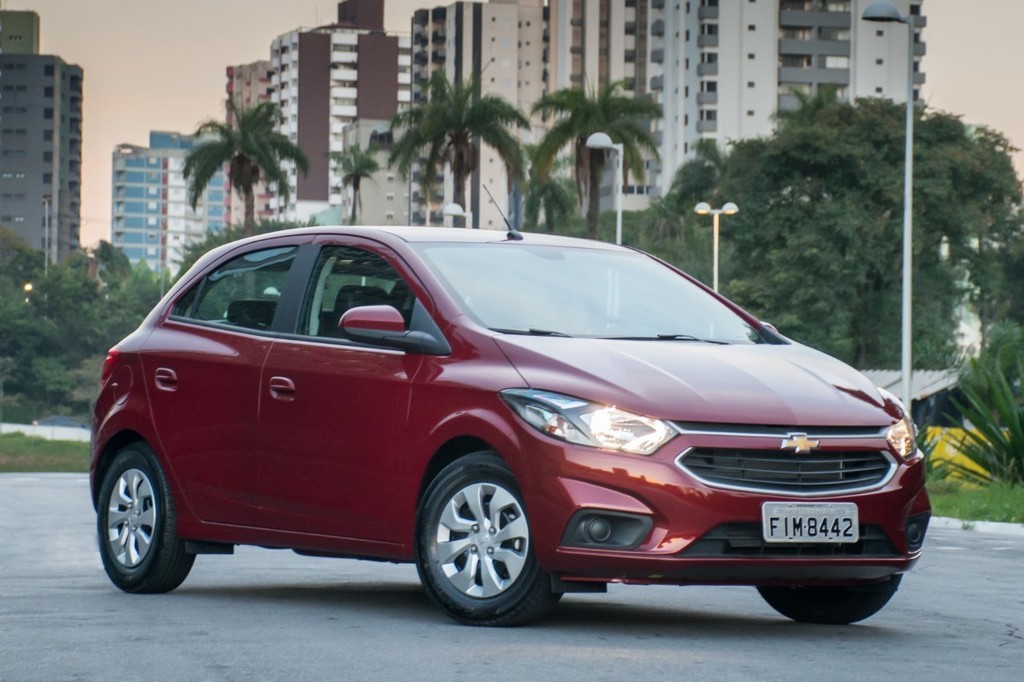 CHEVROLET ONIX FICA AINDA MAIS COMPLETO E ATRAENTE NA LINHA 2019, foto 1