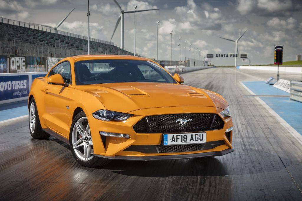 FORD MUSTANG OFERECE UM EQUIPAMENTO MELHORADO NO REINO UNIDO, foto 1