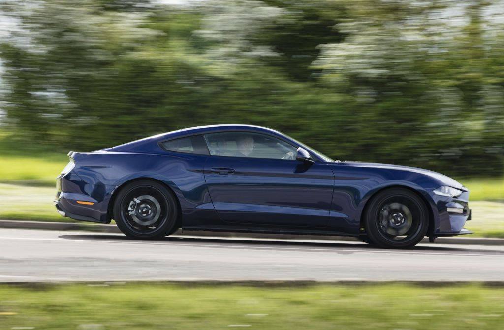FORD MUSTANG OFERECE UM EQUIPAMENTO MELHORADO NO REINO UNIDO, foto 11