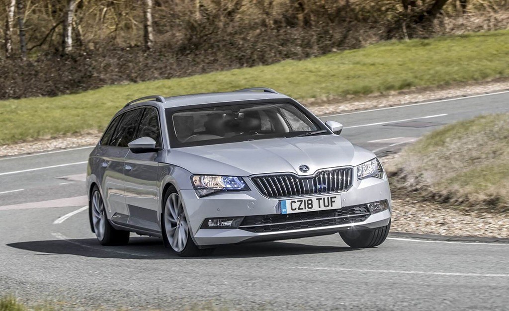 SKODA DO REINO UNIDO REVELA UMA EXCLUSIVA VERSÃO BLINDADA DO SUPERB COMBI, foto 3