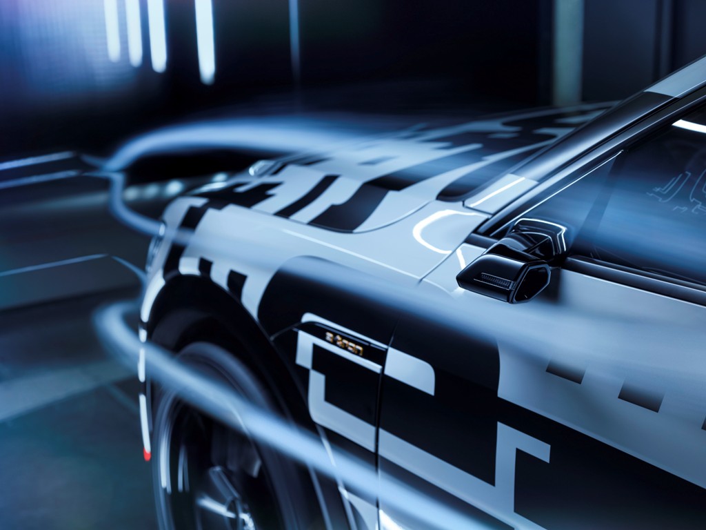 PROTÓTIPO AUDI E-TRON TEM AERODINÂMICA INOVADORA, foto 1
