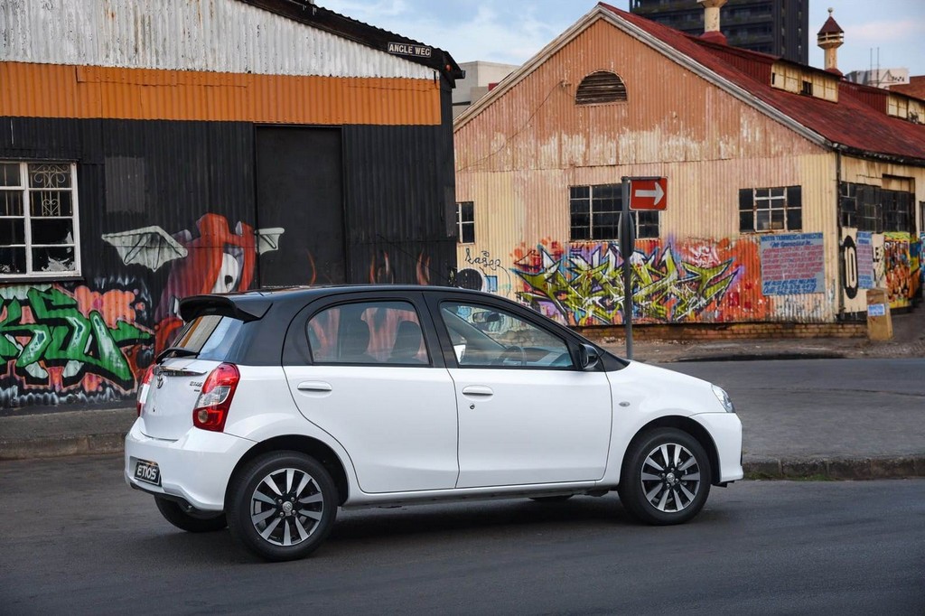 TOYOTA ETIOS SPORT: UMA VERSÃO ESPORTIVA EXCLUSIVA PARA A ÁFRICA DO SUL, foto 4