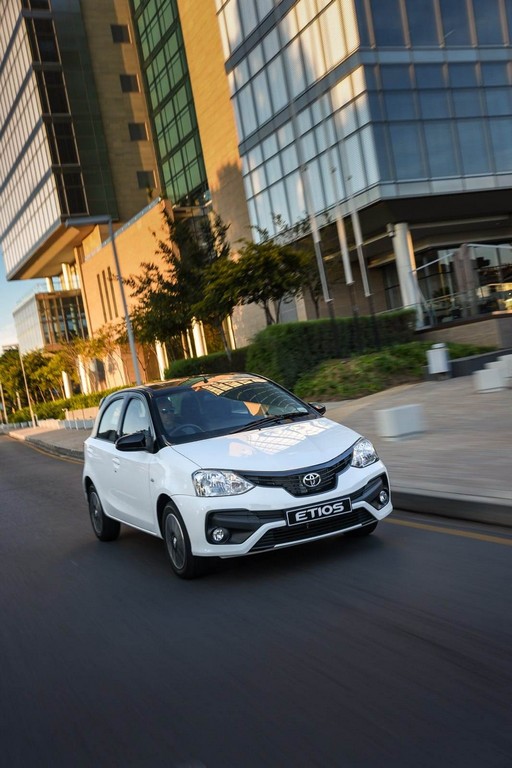 TOYOTA ETIOS SPORT: UMA VERSÃO ESPORTIVA EXCLUSIVA PARA A ÁFRICA DO SUL, foto 6