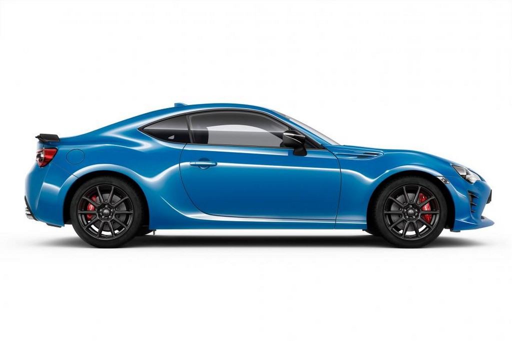 TOYOTA GT86 CLUB SERIES BLUE EDITION: UMA EDIÇÃO EXCLUSIVA PARA O REINO UNIDO, foto 3