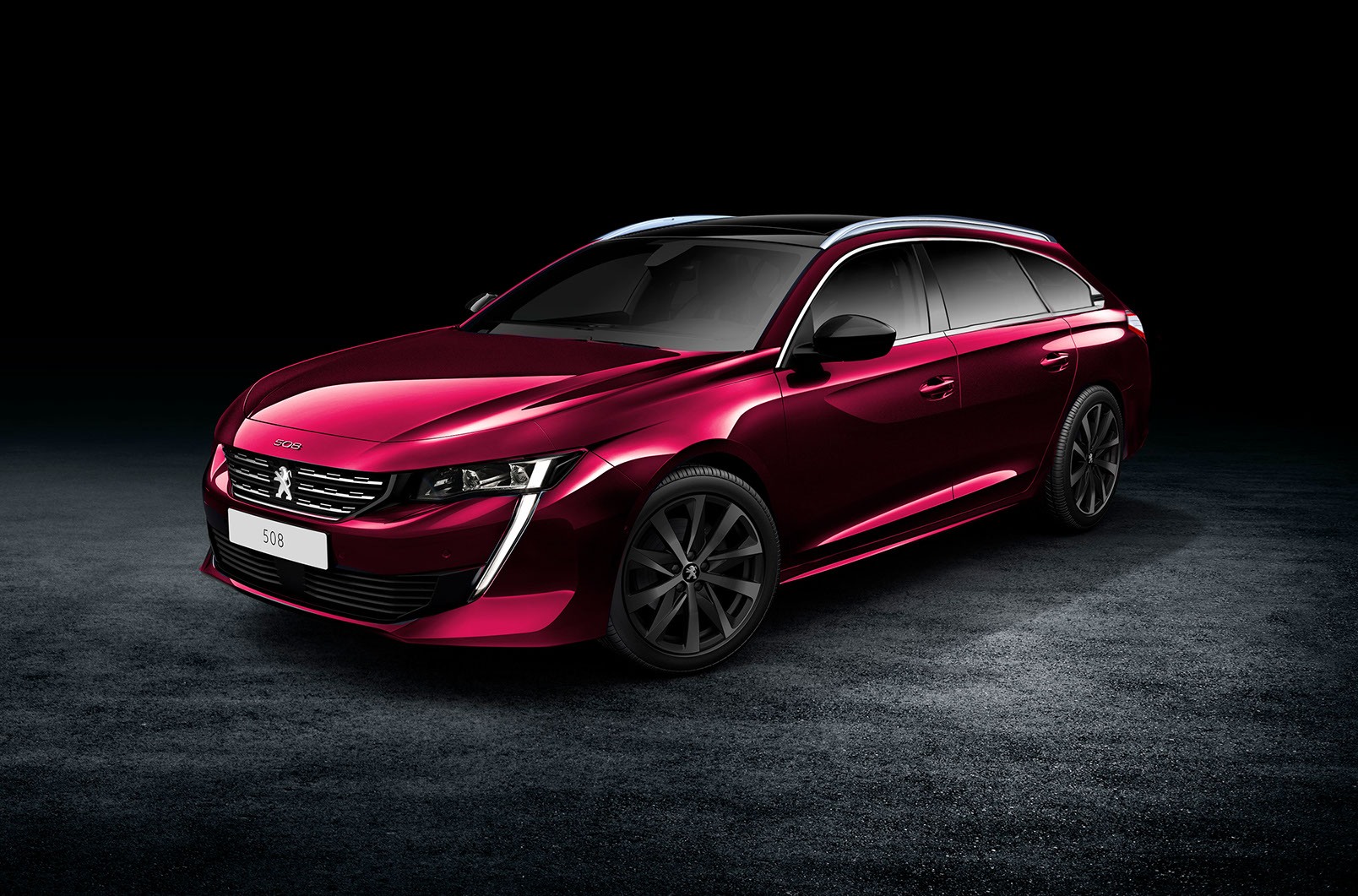 PEUGEOT ADIANTA O NOVO 508 SW COM O PRIMEIRO TEASER, foto 1
