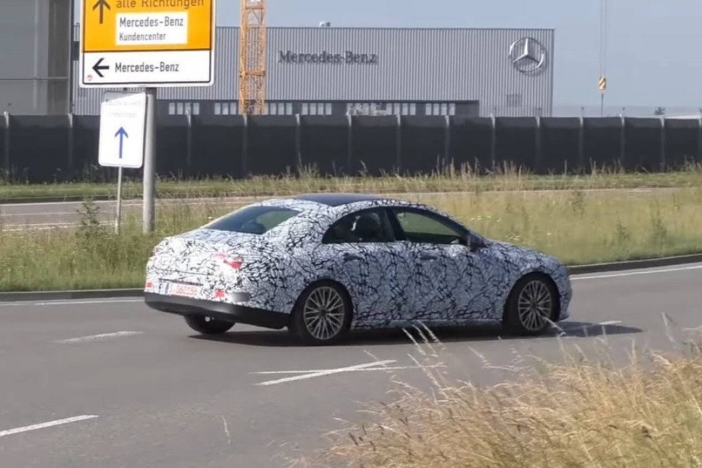 MERCEDES-BENZ CLA 2019 AVISTADO EM TESTES COM SUA PARTE FRONTAL DEFINITIVA, foto 5