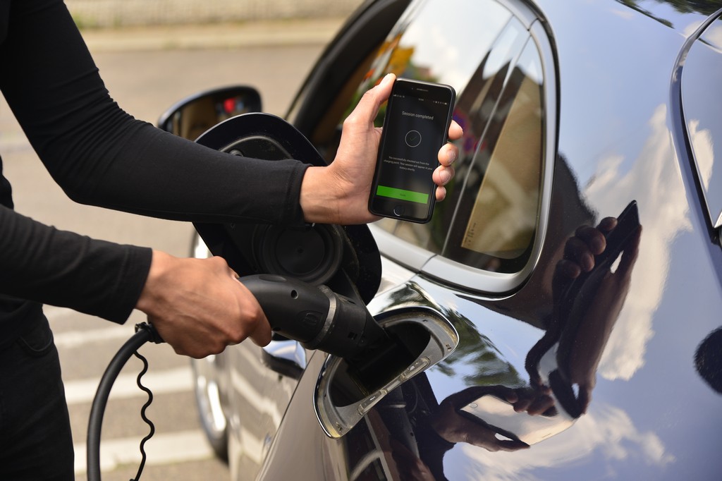 PORSCHE APRESENTA O SERVIÇO DIGITAL DE RECARGA PARA VEÍCULOS ELÉTRICOS, foto 3