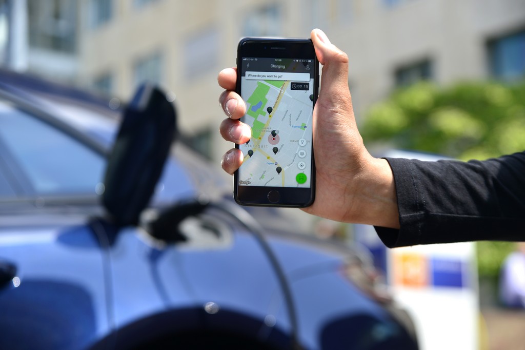 PORSCHE APRESENTA O SERVIÇO DIGITAL DE RECARGA PARA VEÍCULOS ELÉTRICOS, foto 6