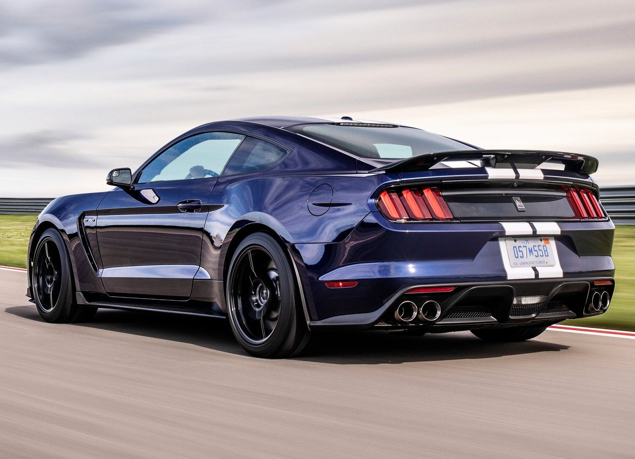 FORD MUSTANG SHELBY GT350 2019 RECEBE MELHORIAS AERODINÂMICAS E DE CHASSI, foto 5