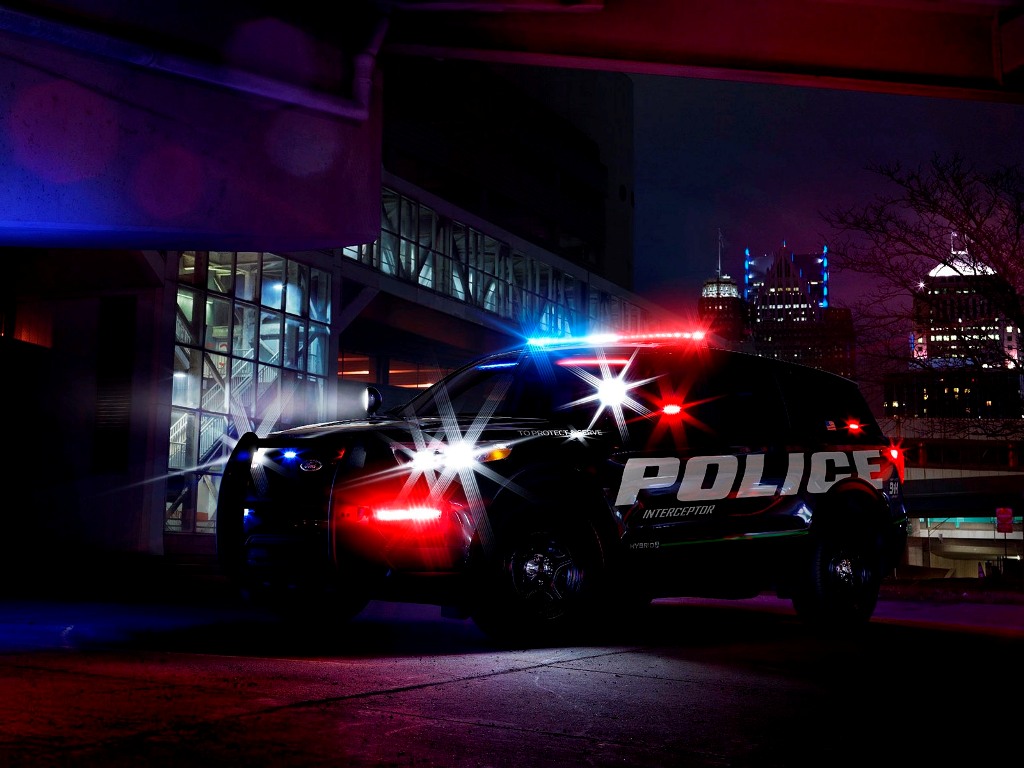 FORD APRESENTA FUSION TÁXI E SUV DE POLÍCIA HÍBRIDOS NOS EUA, foto 2