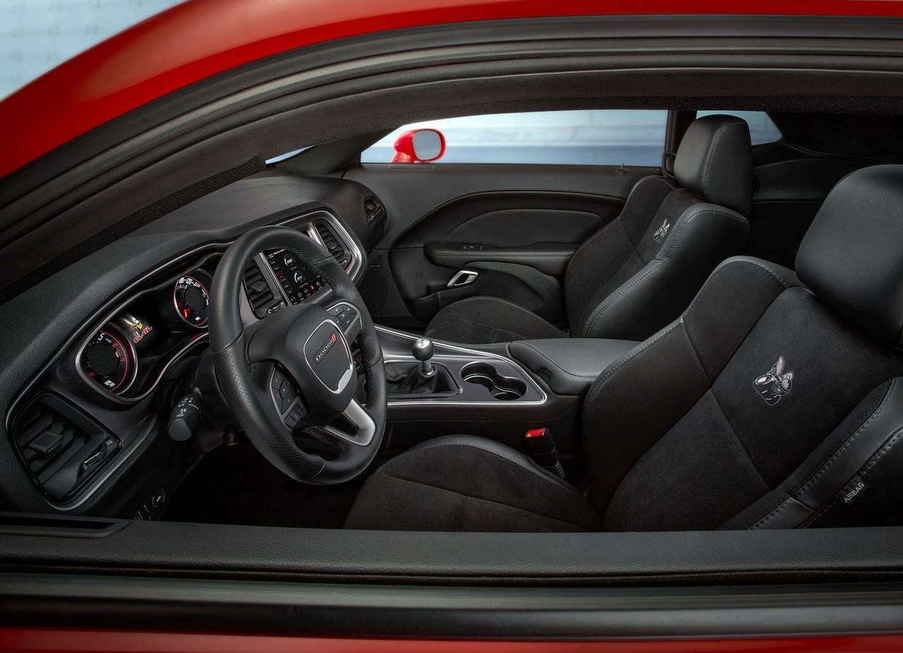 DODGE CHALLENGER R/T SCAT PACK 2019: MAIS UMA VERSÃO WIDEBODY PARA A LINHA, foto 13
