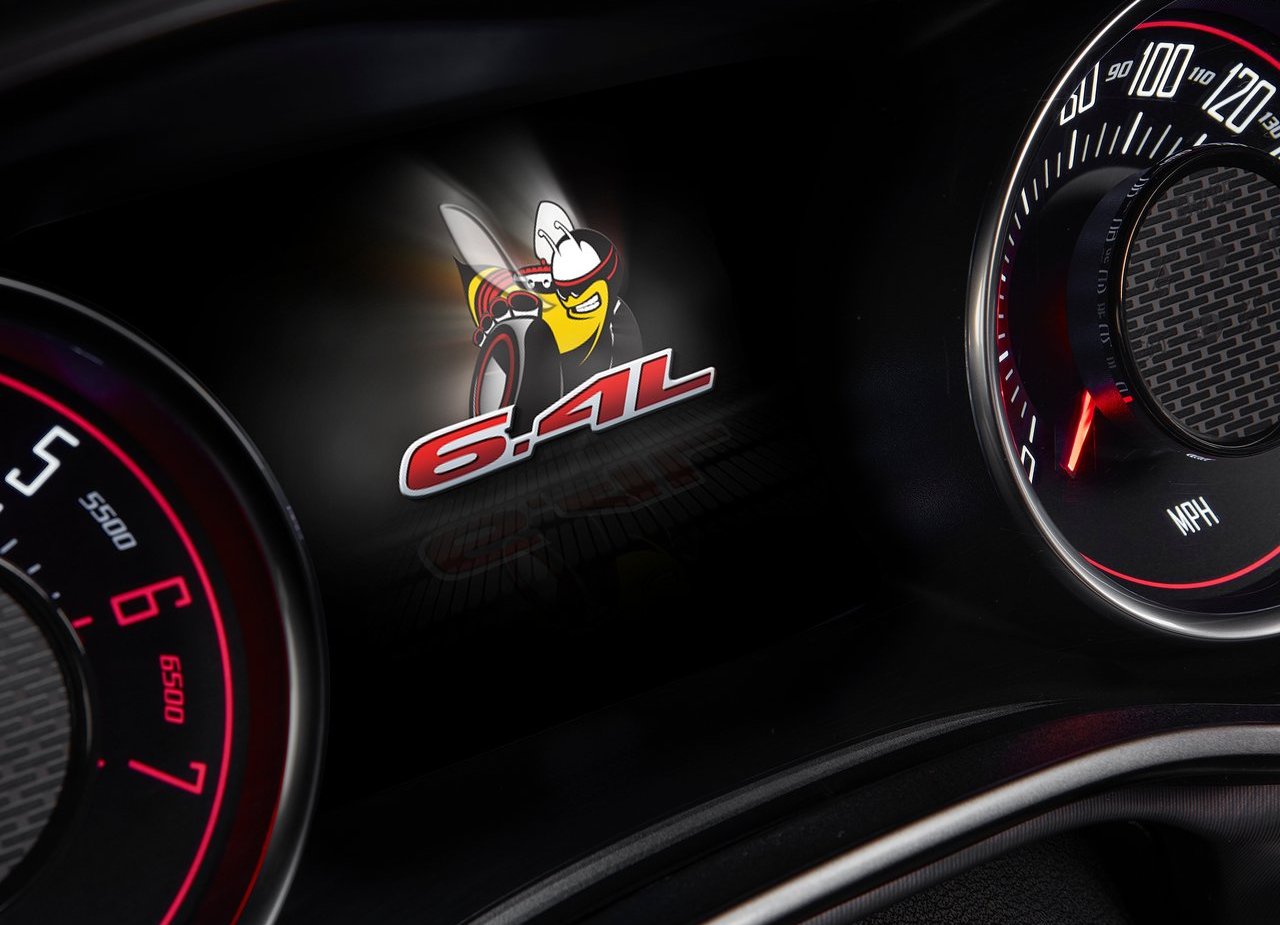 DODGE CHALLENGER R/T SCAT PACK 2019: MAIS UMA VERSÃO WIDEBODY PARA A LINHA, foto 15