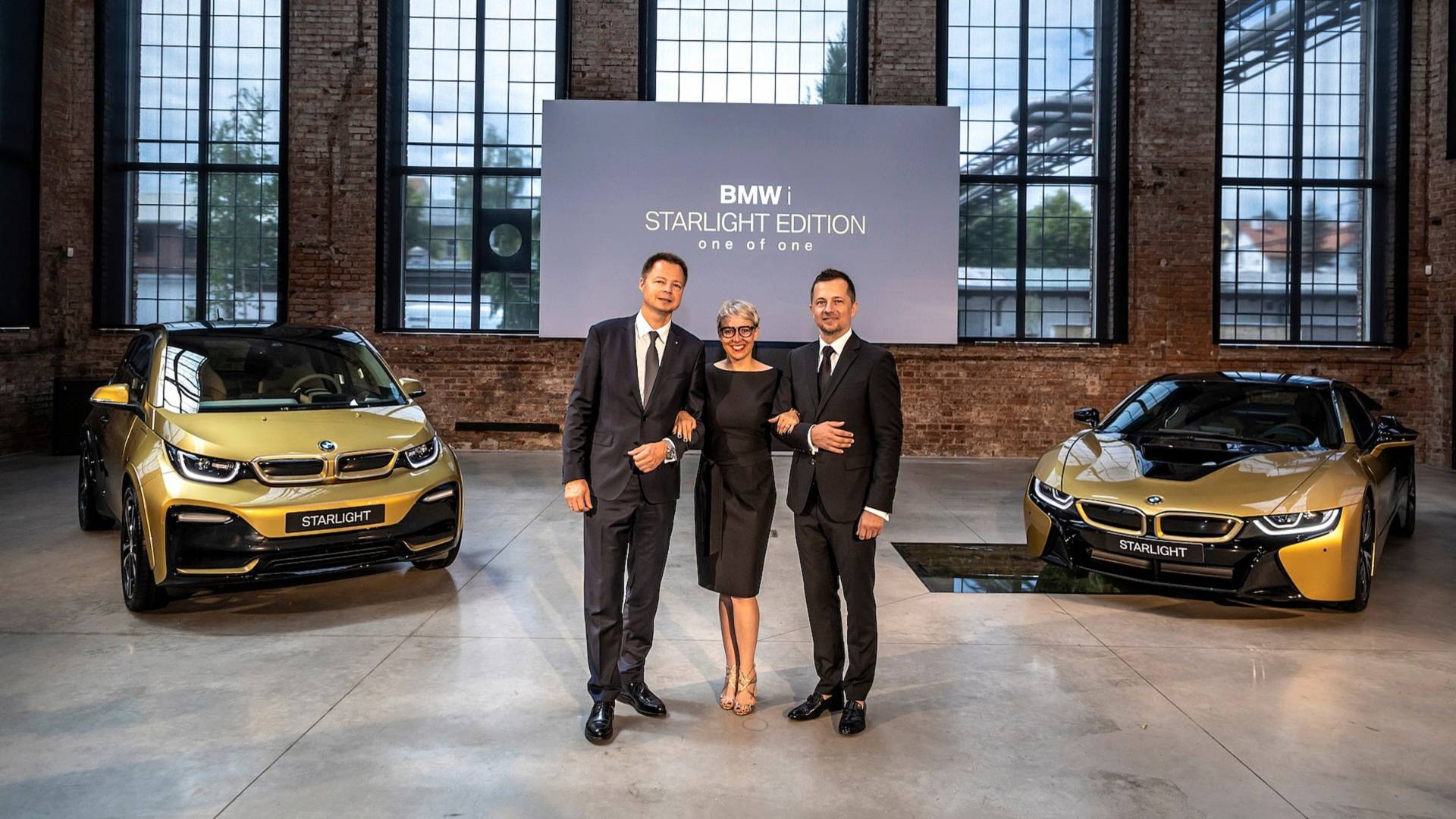 BMW REVELA i3 E i8 STARLIGHT EDITION COBERTA COM OURO DE 24 QUILATES, foto 13