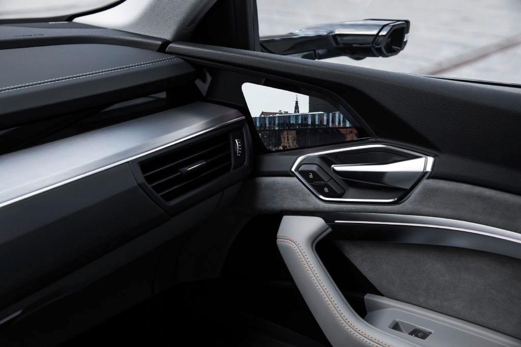SURGEM FOTOS OFICIAIS DO INTERIOR DO AUDI E-TRON COM SEUS RETROVISORES DIGITAIS, foto 9