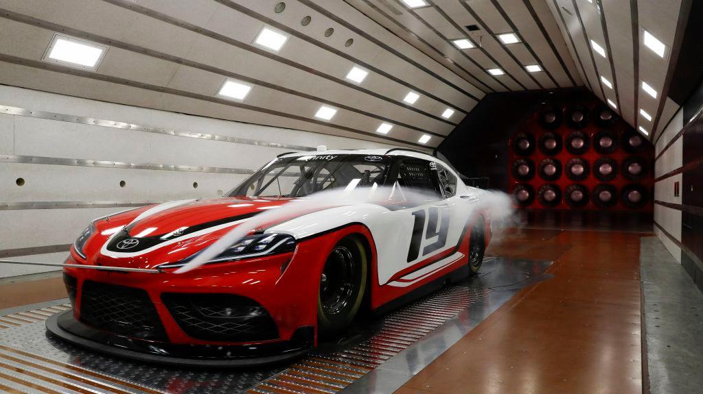 REVELADO O TOYOTA SUPRA DA NASCAR XFINITY SERIES, foto 8