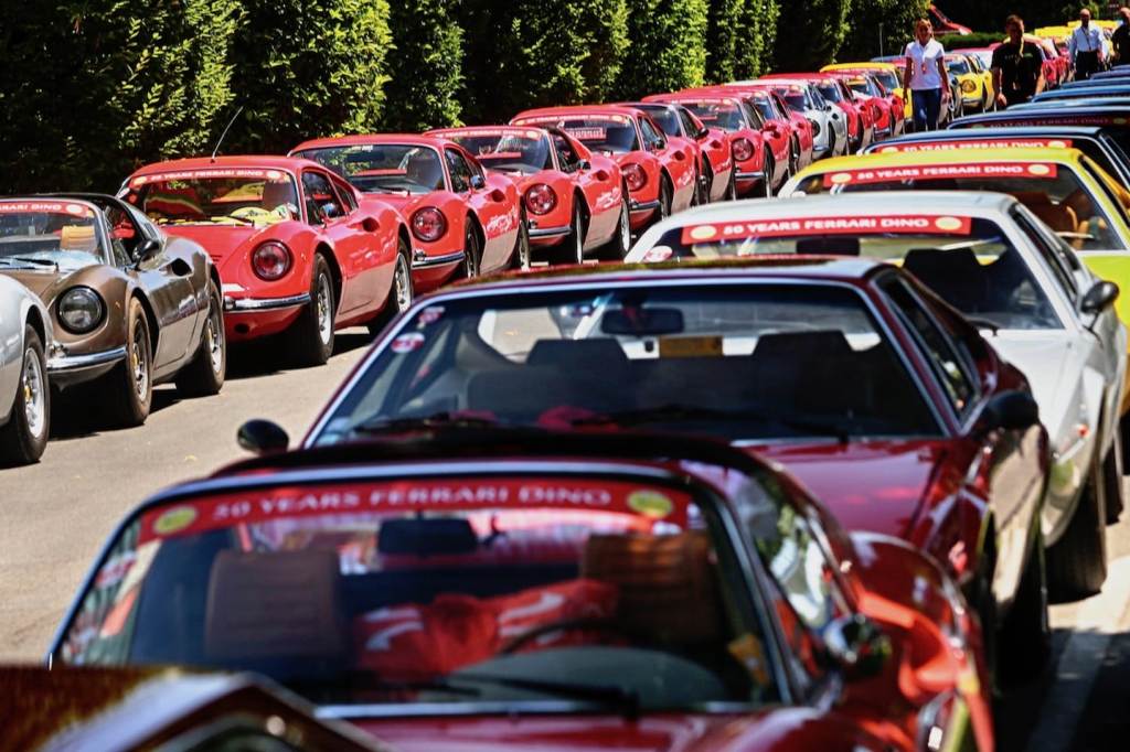 FERRARI DINO CUMPRE 50 ANOS E CELEBRA EM ALTO ESTILO, foto 1
