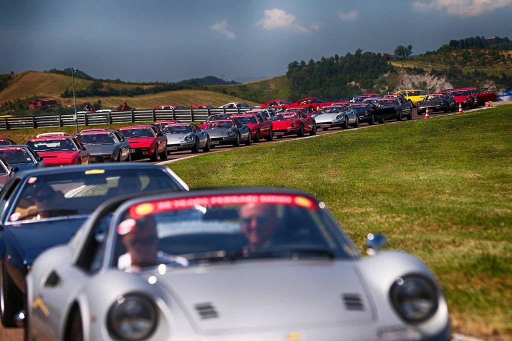 FERRARI DINO CUMPRE 50 ANOS E CELEBRA EM ALTO ESTILO, foto 6