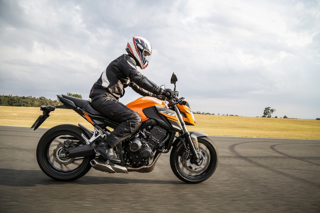 HONDA CB 650F E CBR 650F 2019 CHEGA COM NOVAS CORES E GRAFISMOS, foto 6