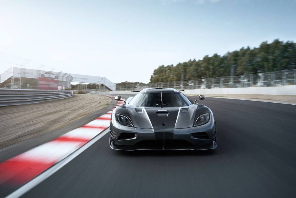 KOENIGSEGG REVELA OS DOIS ÚLTIMOS AGERA RS FINAL EDITION: THOR E VÄDER, foto 4