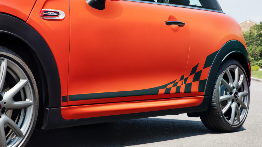 MINI JOHN COOPER WORKS HARDTOP INTERNATIONAL ORANGE EDITION FOI APRESENTADO NOS ESTADOS UNIDOS, foto 8
