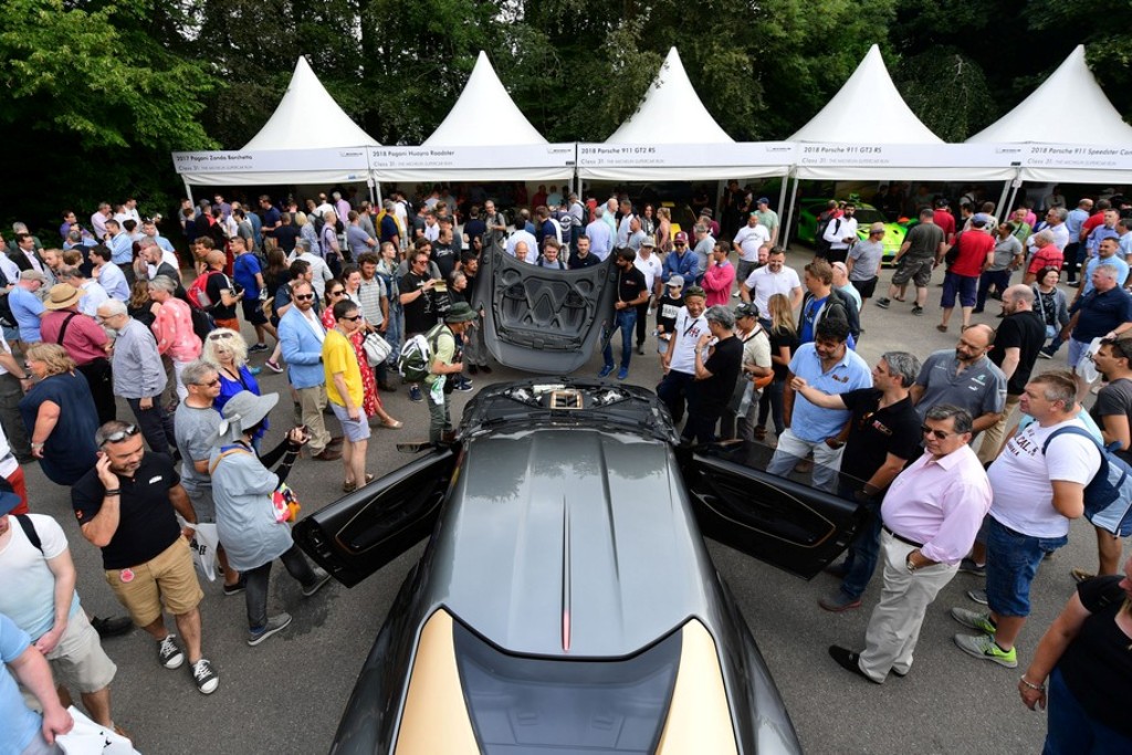 NISSAN GT-R50 ITALDESIGN ESTREIA NO FESTIVAL DA VELOCIDADE DE GOODWOOD, foto 12