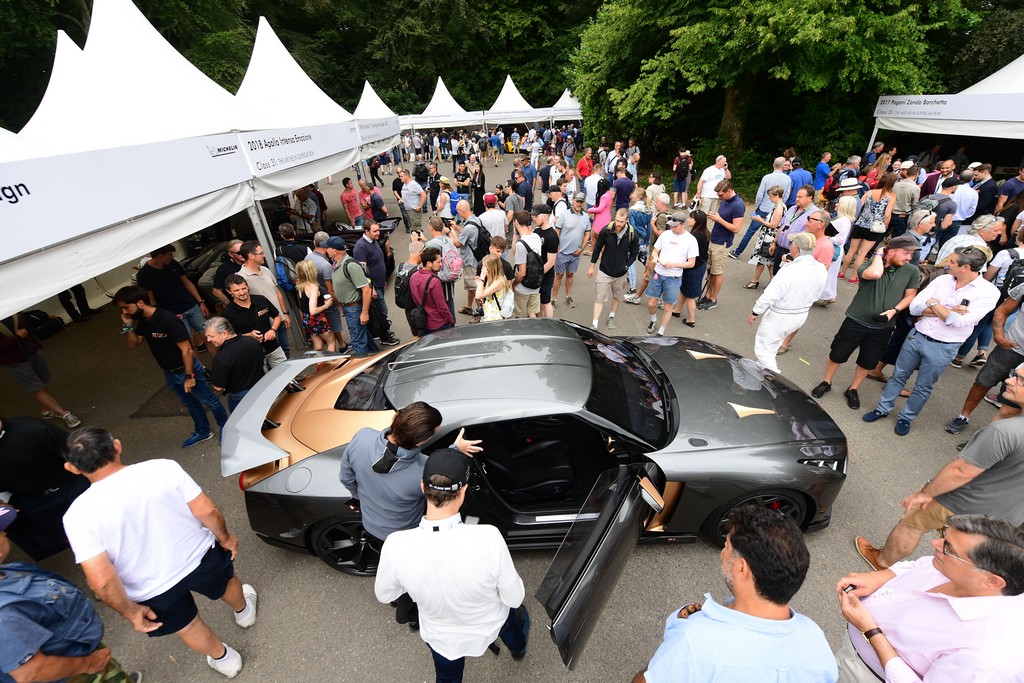 NISSAN GT-R50 ITALDESIGN ESTREIA NO FESTIVAL DA VELOCIDADE DE GOODWOOD, foto 20