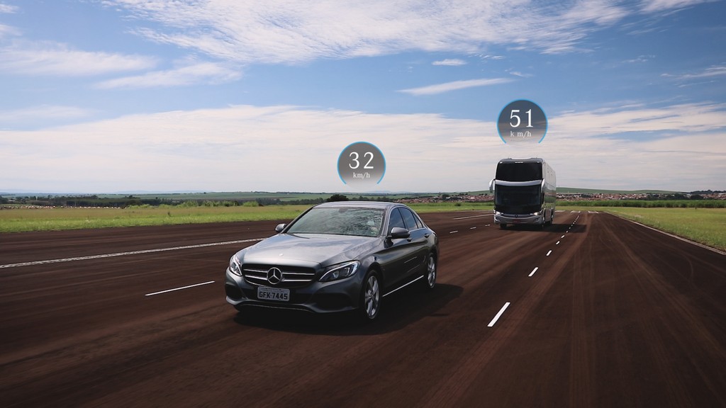 MERCEDES-BENZ LANÇA PILOTO AUTOMÁTICO ADAPTATIVO PARA ÔNIBUS RODOVIÁRIO, foto 7