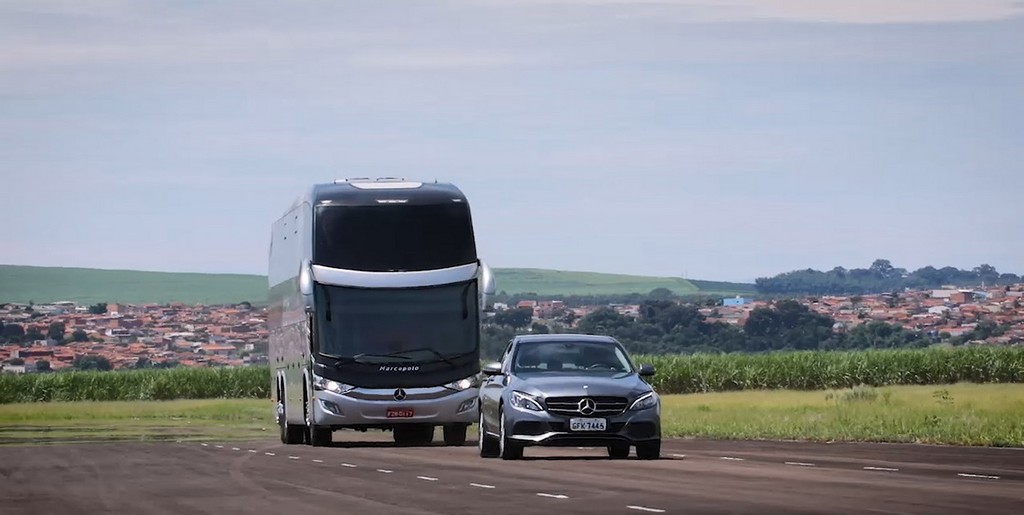 MERCEDES-BENZ LANÇA PILOTO AUTOMÁTICO ADAPTATIVO PARA ÔNIBUS RODOVIÁRIO, foto 9