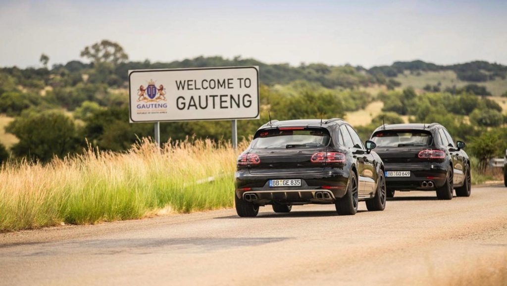 PORSCHE REVELA PROTÓTIPOS DE RENOVADO MACAN DURANTE TESTES NA ÁFRICA DO SUL, foto 5