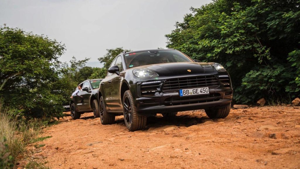 PORSCHE REVELA PROTÓTIPOS DE RENOVADO MACAN DURANTE TESTES NA ÁFRICA DO SUL, foto 8