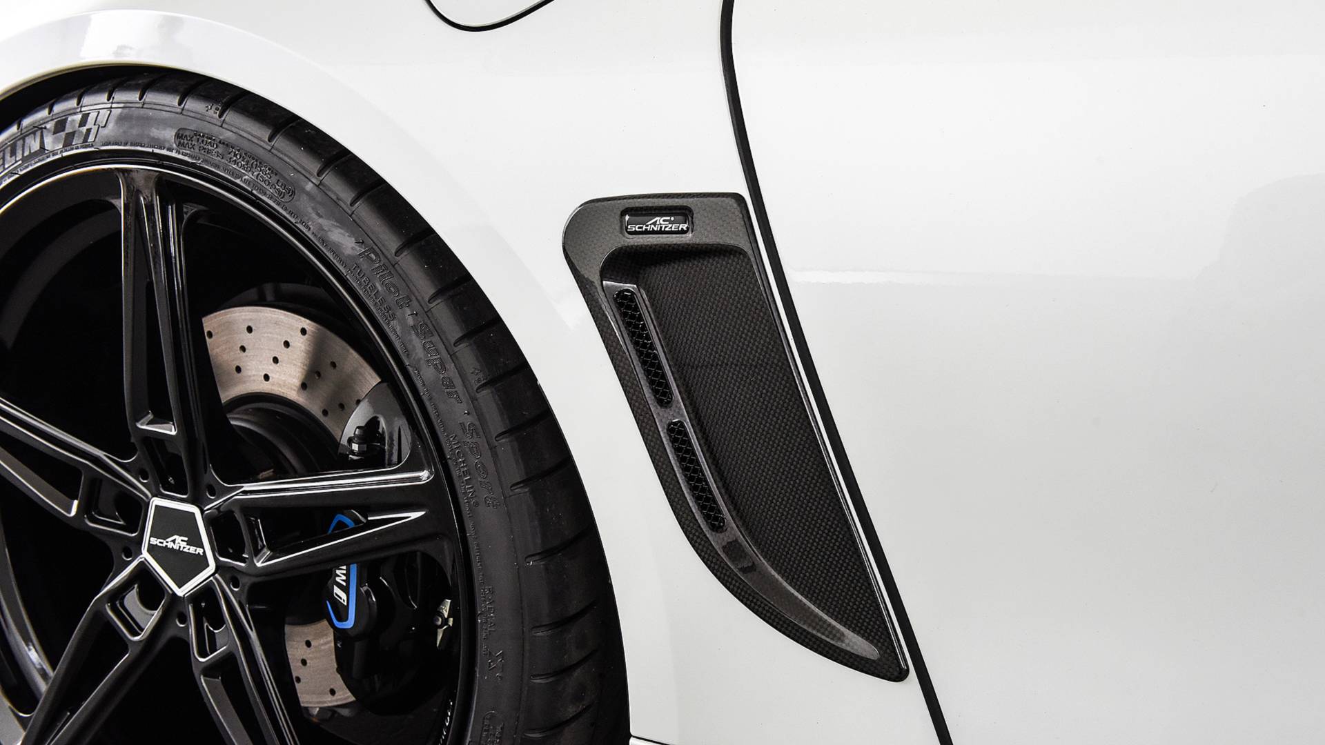 AC SCHNITZER APRESENTA SEU PROGRAMA PARA O BMW i8 ROADSTER, foto 20