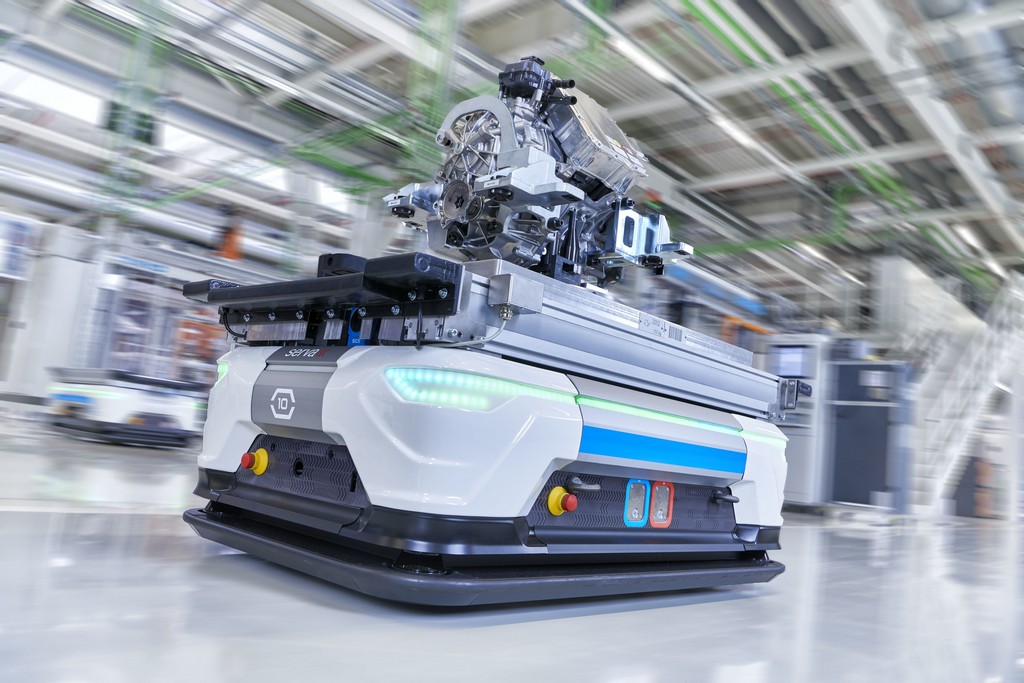 AUDI HUNGRIA INICIA PRODUÇÃO EM SÉRIE DE MOTORES ELÉTRICOS, foto 1