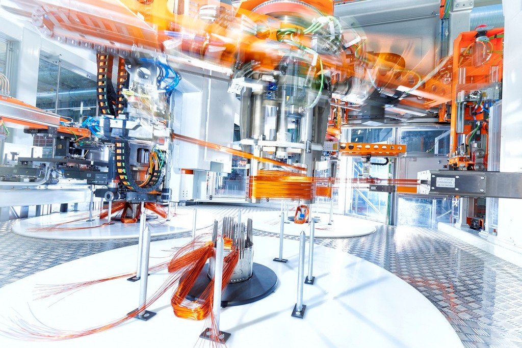 AUDI HUNGRIA INICIA PRODUÇÃO EM SÉRIE DE MOTORES ELÉTRICOS, foto 4