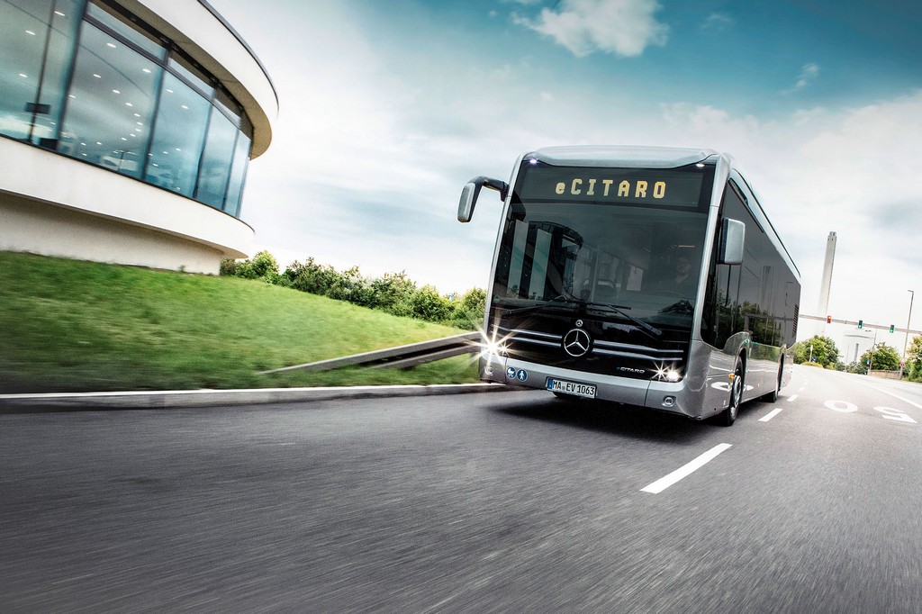 DAIMLER BUSES LANÇA NOVOS ÔNIBUS, TECNOLOGIAS E SERVIÇOS DIGITAIS NO IAA 2018, foto 1